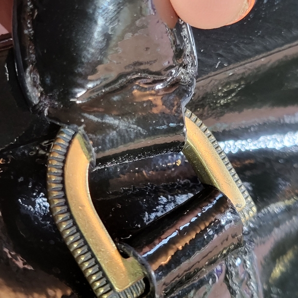 COLE HAAN Women's Black Patent Leather Small mini Handbag Satchel - Picture 7 of 12